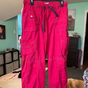Woman’s medium dickies scrub pants